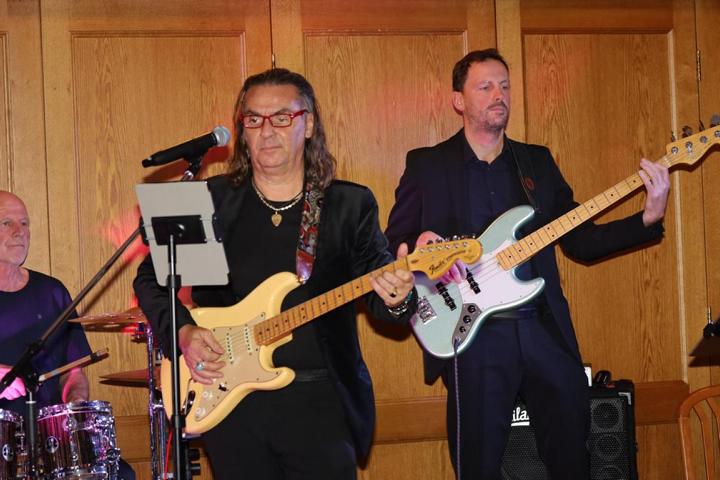 Tanzabend mit der Live-Band Ercole Caputo & Escalation