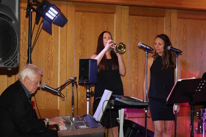 Tanzabend mit der Live-Band Ercole Caputo & Escalation